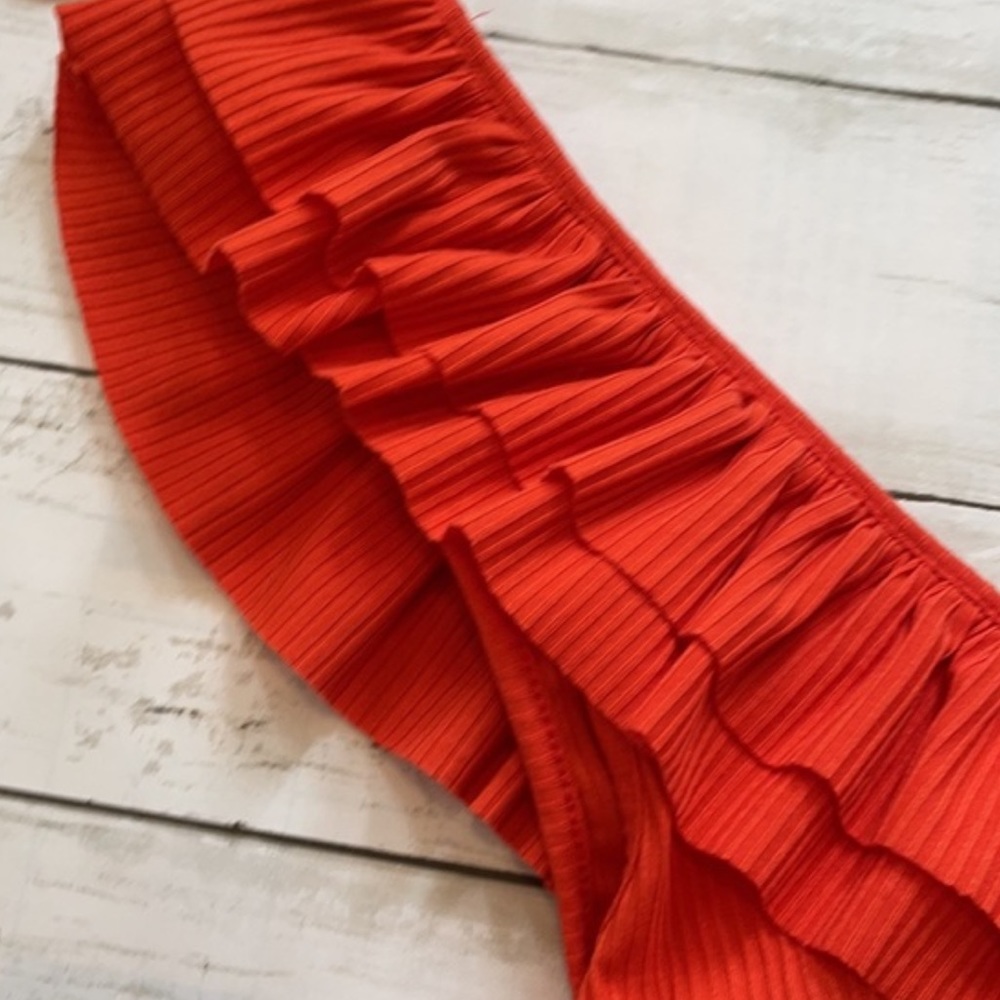 Zara Ribbed Ruffle Off Shoulder Orange Dress - Picture 3 of 6